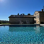 Residenza La Canonica Relais - Historic & Pool Novilara