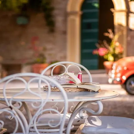 Semesterbostad Residenza La Canonica